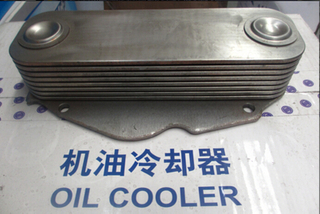 Weichai engine oil cooler oil radiator EGR Euro 2 EFI WD12/618 612630010050(WP12) 